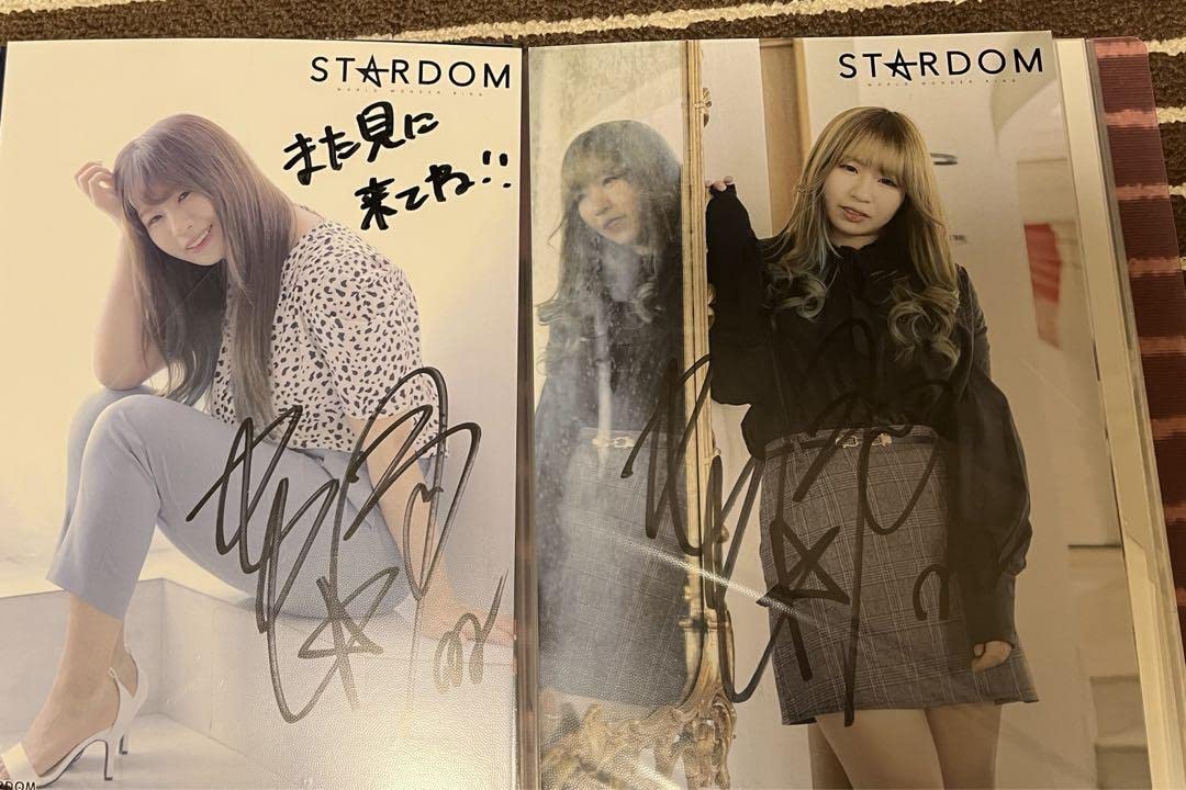 Amazon | スターダム 女子プロレス 渡辺桃 選手 ポートレート 2枚
